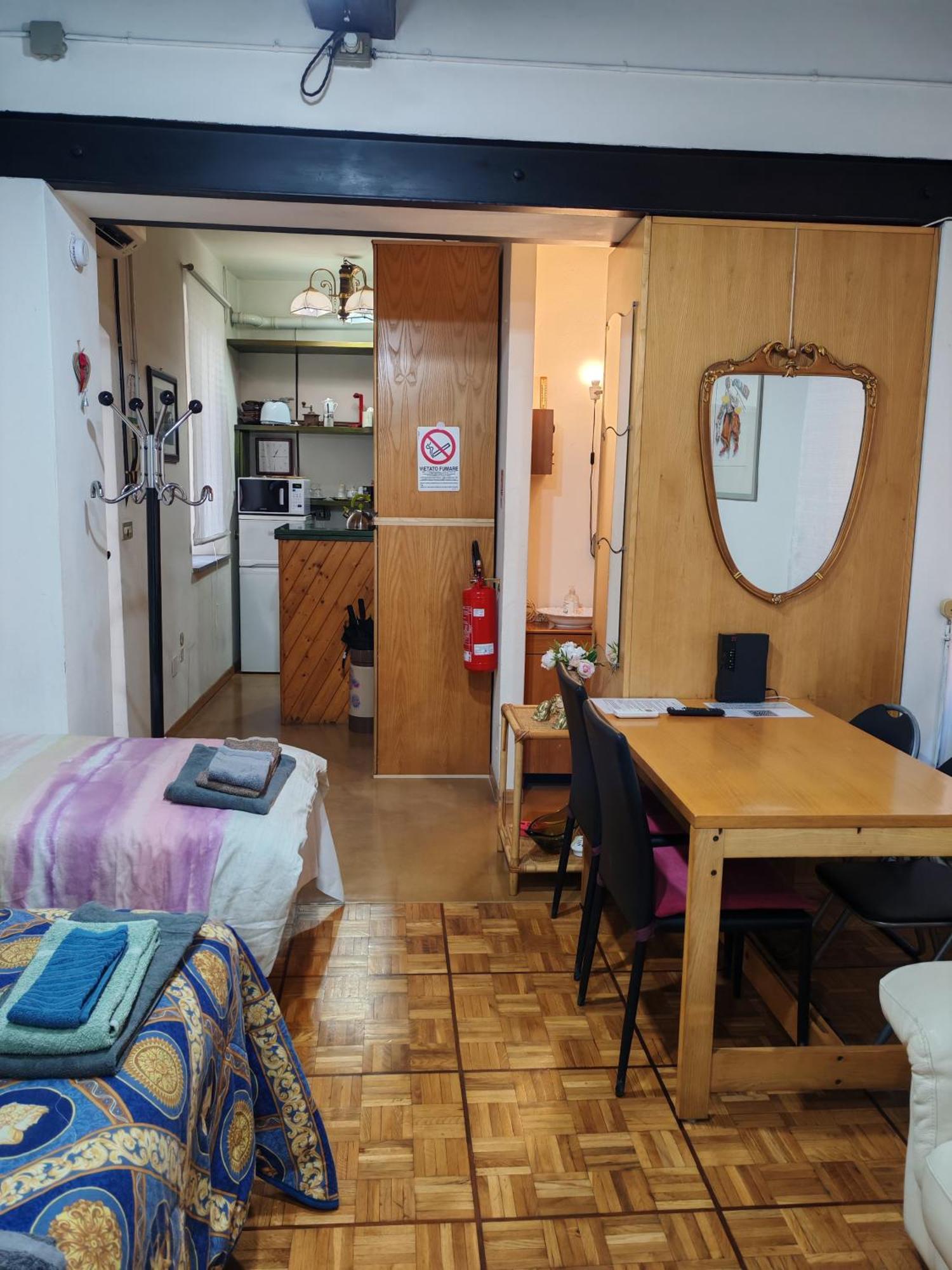 Borgo Colonne Apartment *